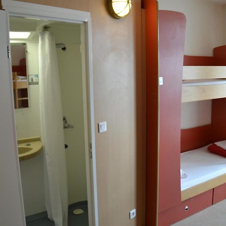 Auberge De Jeunesse La Rochelle  Bagian luar foto