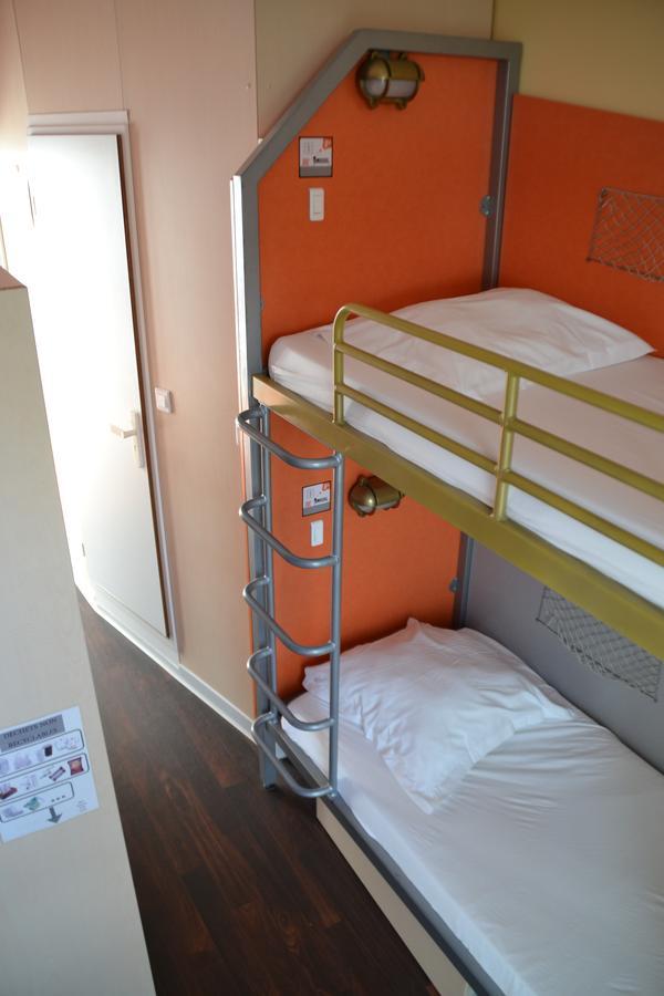Auberge De Jeunesse La Rochelle  Bagian luar foto